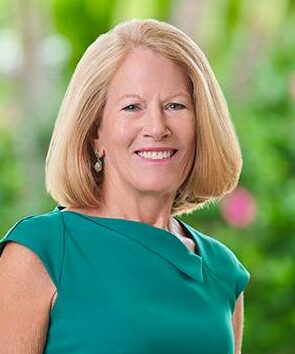 Dr. Lynn Babington was chosen among Hawaii's "Most Admired Leaders" by Pacific Business News.