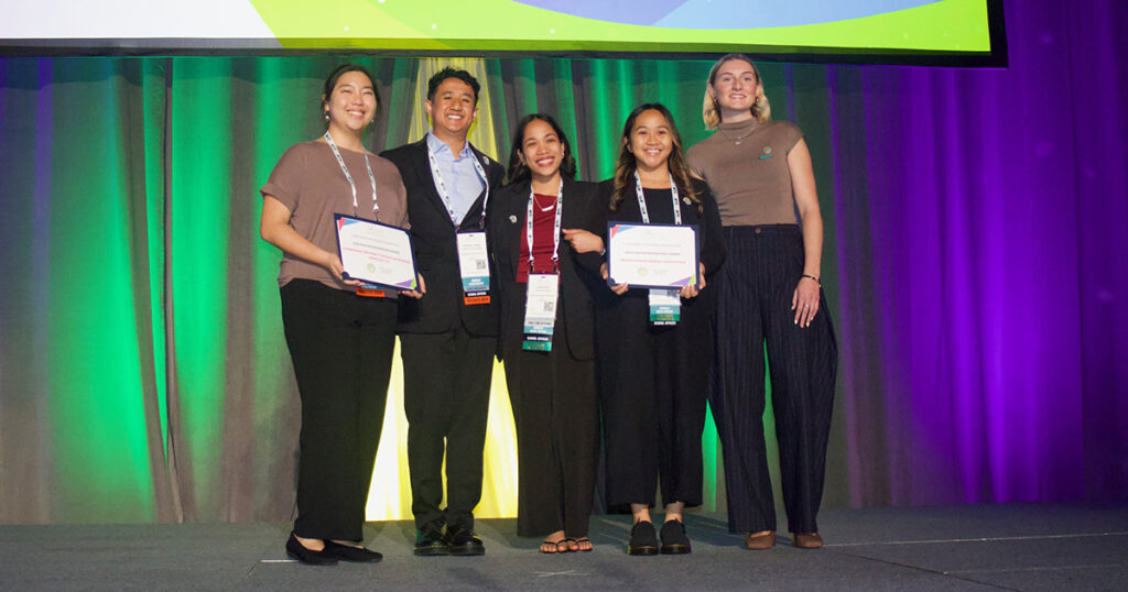 Nursing Students Receive National Award